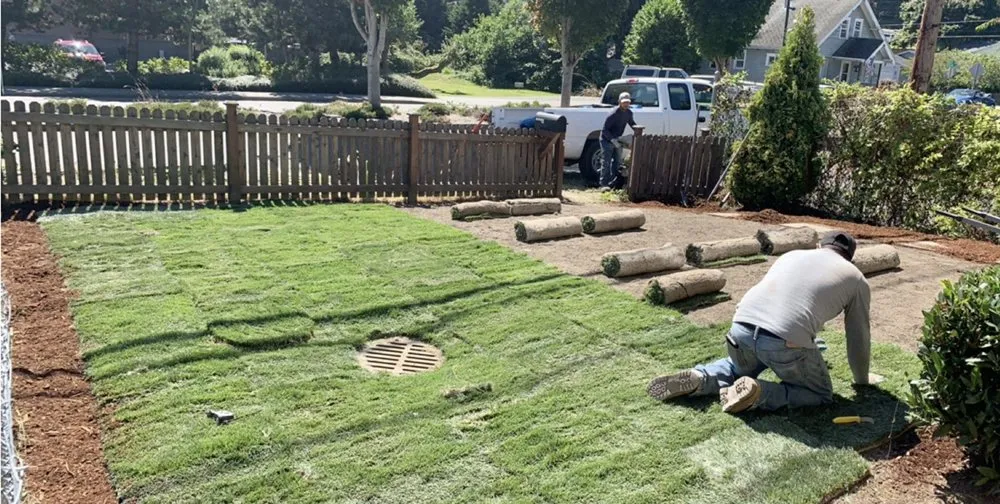 Expert outdoor landscaping experts serving Lynnwood, WA - Luis Landscaping Llc
