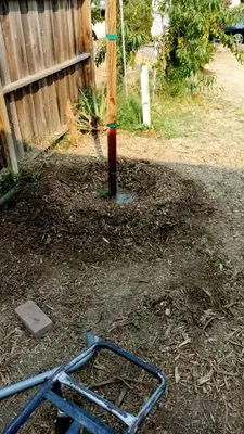 Luis Landscaping Maintenance Logo