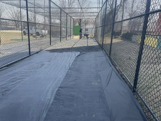 Luis Landscaping Logo