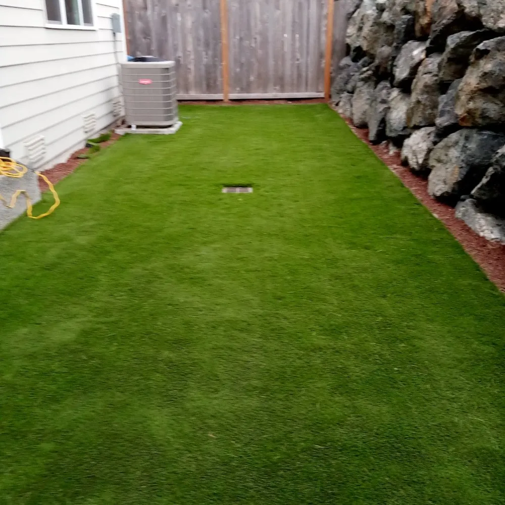 Reliable landscape installation in Seattle, WA by Luis Landscaping