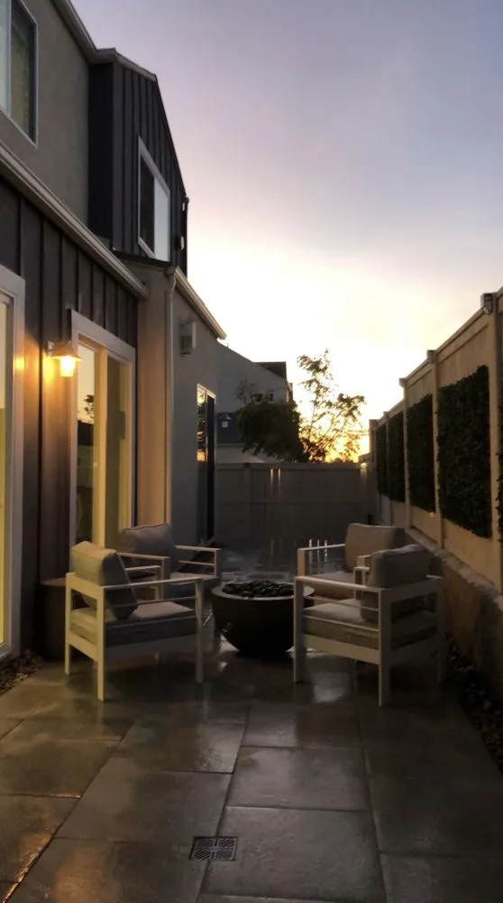 Affordable yard maintenance in Encinitas, CA by Luis Landscaping Services