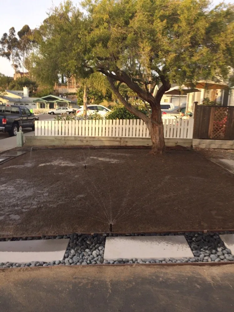Affordable landscaping services experts serving Encinitas, CA - Luis Landscaping Services