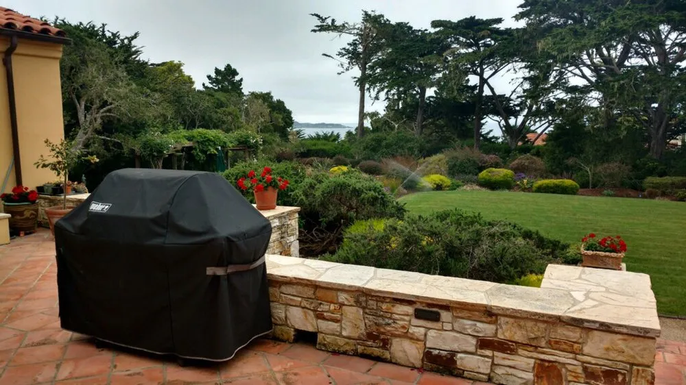 Reliable lawn care service in Seaside, CA - Luis Landscaping Services