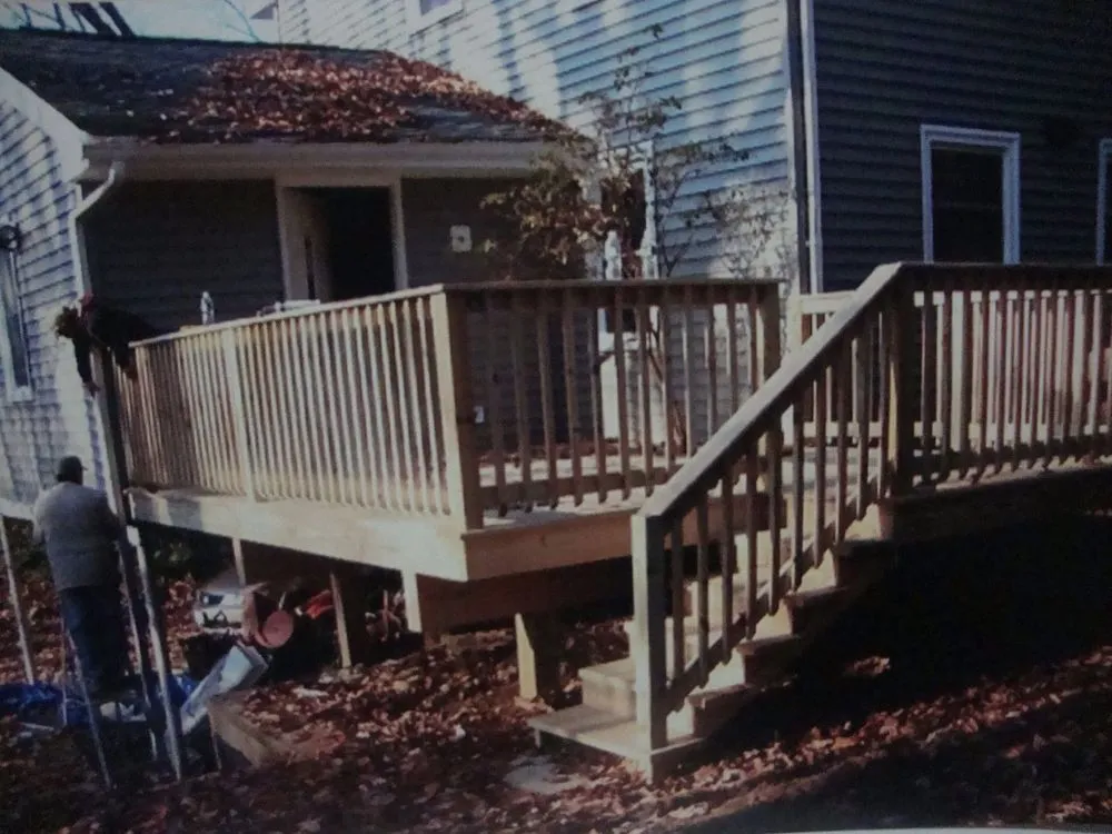 Custom lawn mowing service for residential properties across Cortlandt, NY - Luis Masonry & Landscaping