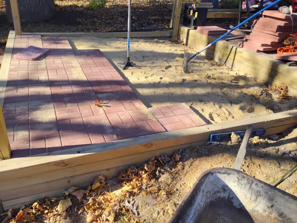 Professional residential landscaping in Norristown, PA by Luis Pr Lanscaping