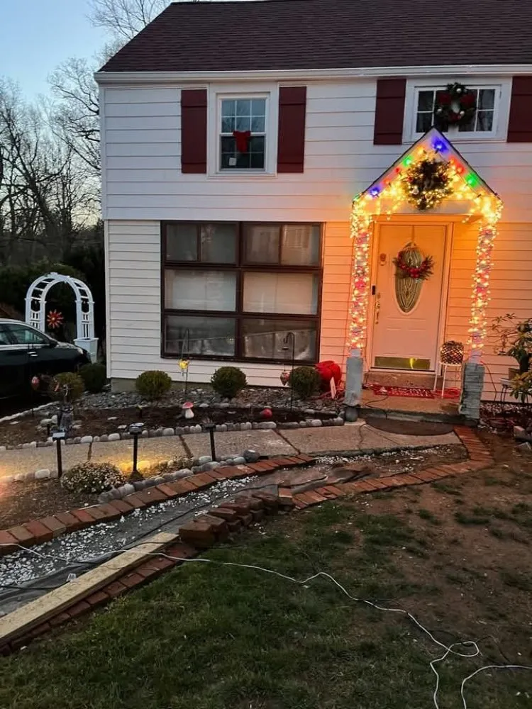 Top-rated yard maintenance for residential properties in Norristown, PA by Luis Pr Lanscaping