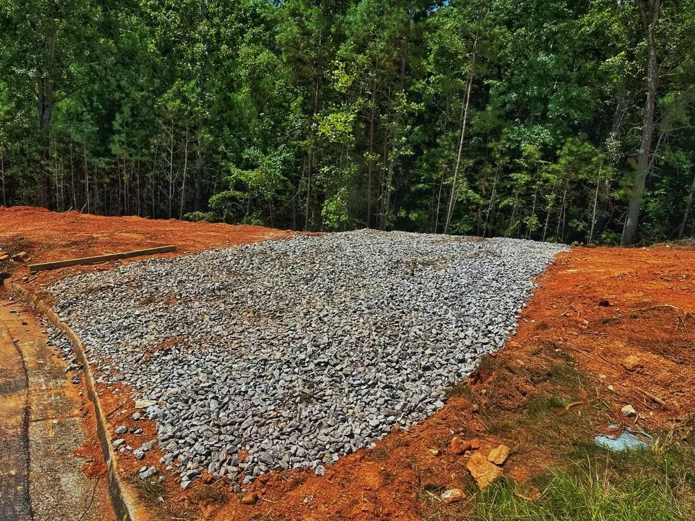 Trusted yard cleanup service experts serving Austell, GA - Luis Professional Tree Services