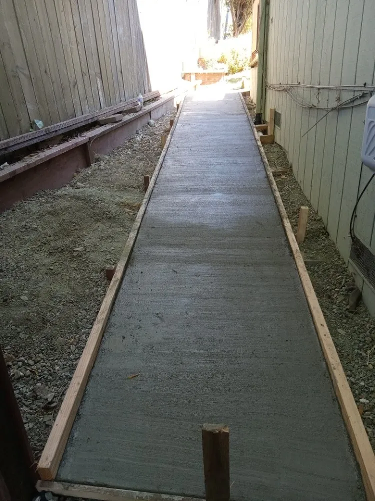 Top-rated landscape design in Oakland, CA - Luis Ramirez