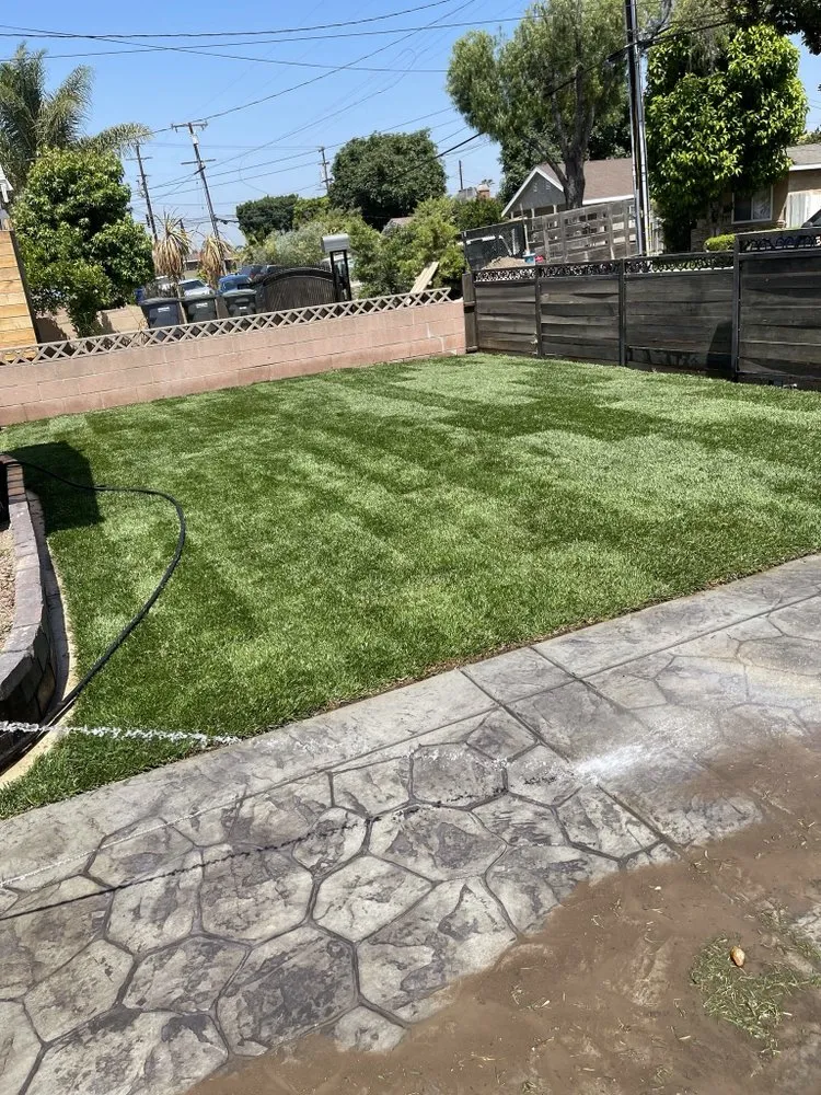 Trusted yard maintenance for residential properties across Long Beach, CA - Luis Torres Landscape And Gardening