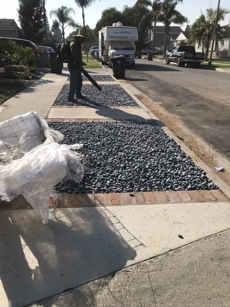 Custom landscaping services experts serving Long Beach, CA - Luis Torres Landscape And Gardening