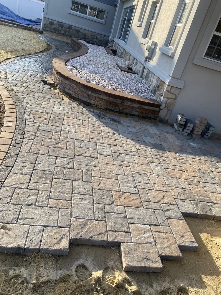 Reliable outdoor landscaping experts serving Croydon, PA - Luisdurans Landscaping