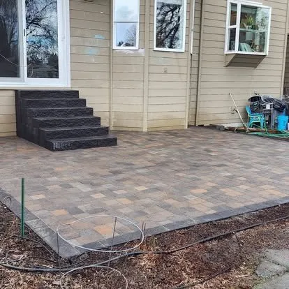 Expert landscaping services in Portland, OR - Luis's Gardens & More