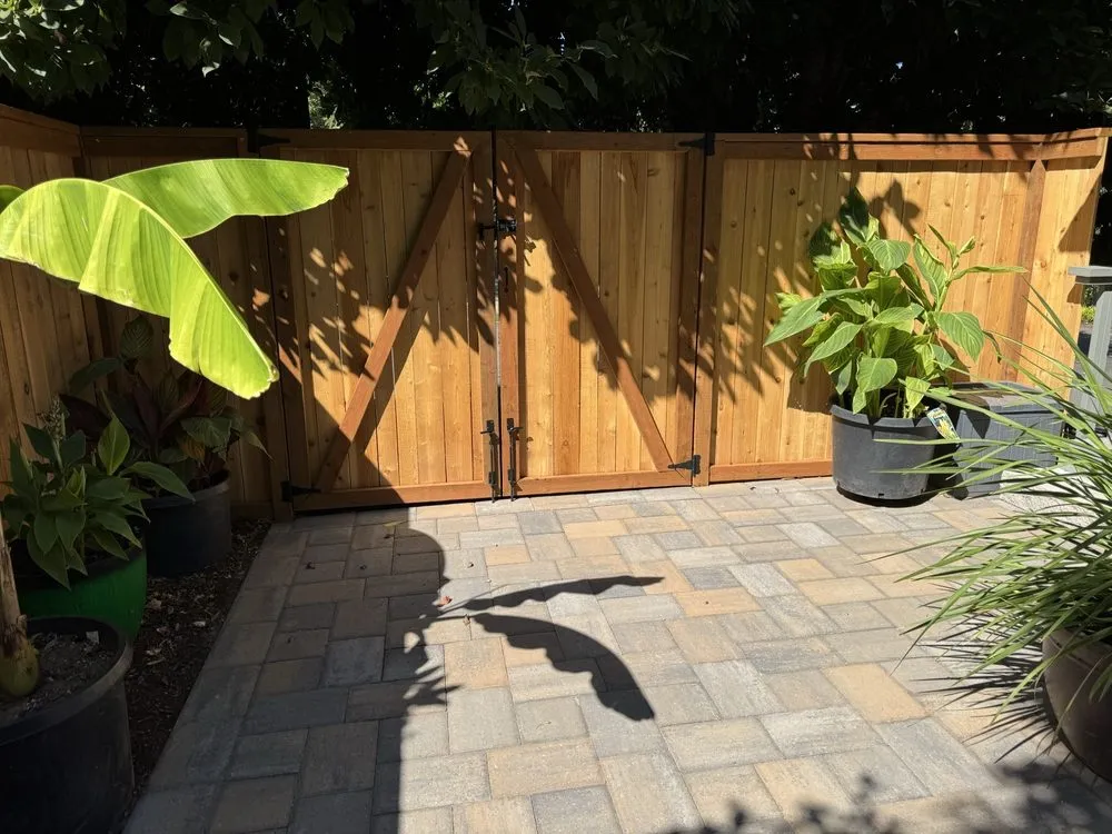 Custom yard maintenance experts serving Portland, OR - Luis's Gardens & More