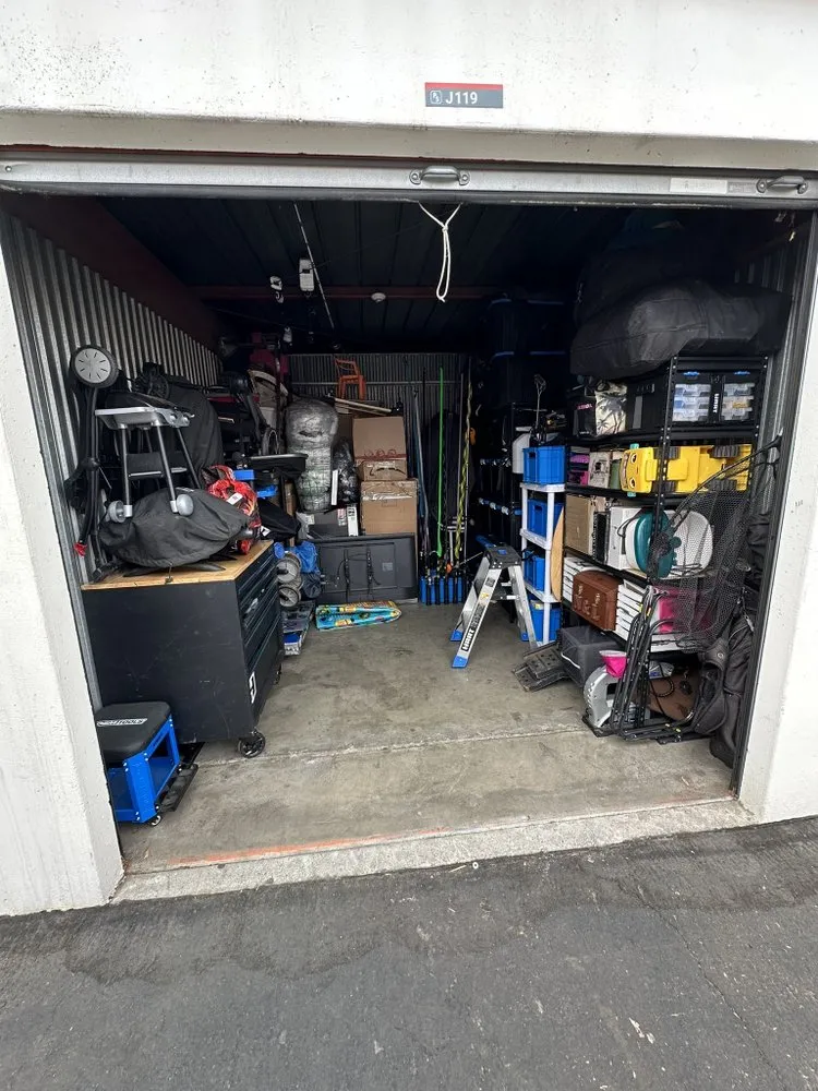 Reliable lawn mowing service for beautiful yards in Upland, CA by Luis’s Hand Jobs