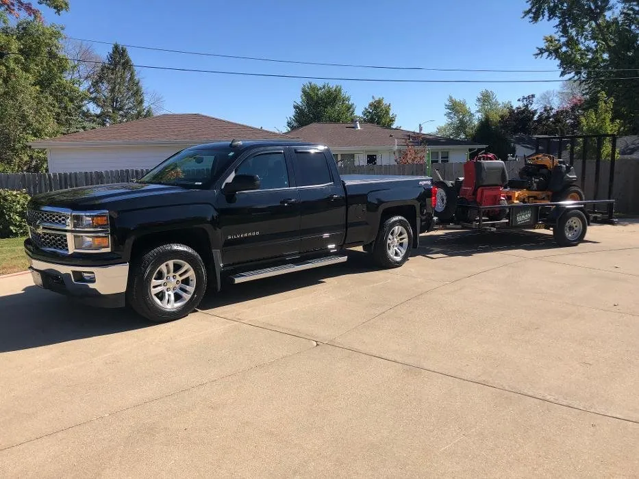 Top-rated lawn care service in Cedar Rapids, IA - Lukan Lawn Care