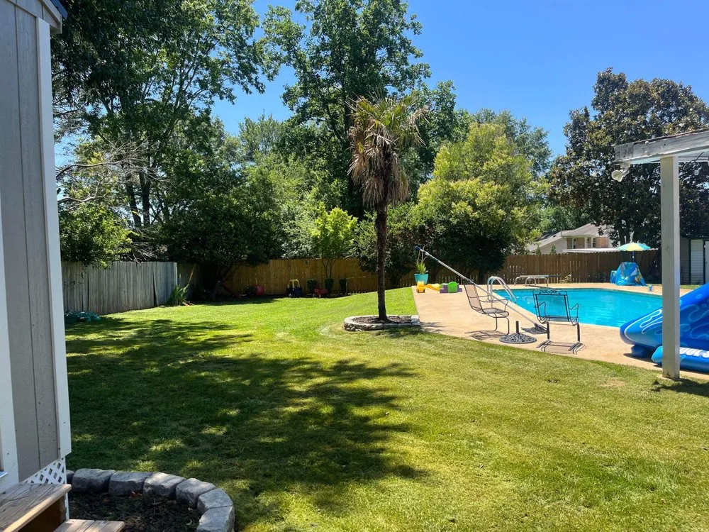 Top-rated landscape installation for beautiful yards in Pickens, SC by Luker’s Landscaping & Trash Pickup