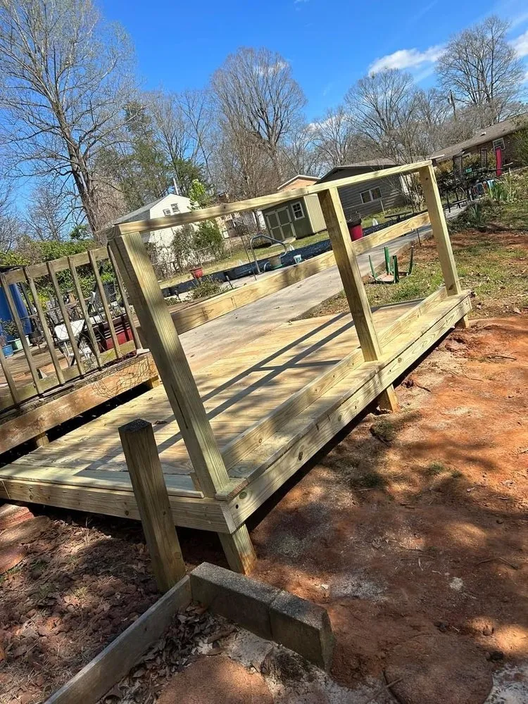 Top-rated outdoor landscaping experts serving Pickens, SC - Luker’s Landscaping & Trash Pickup