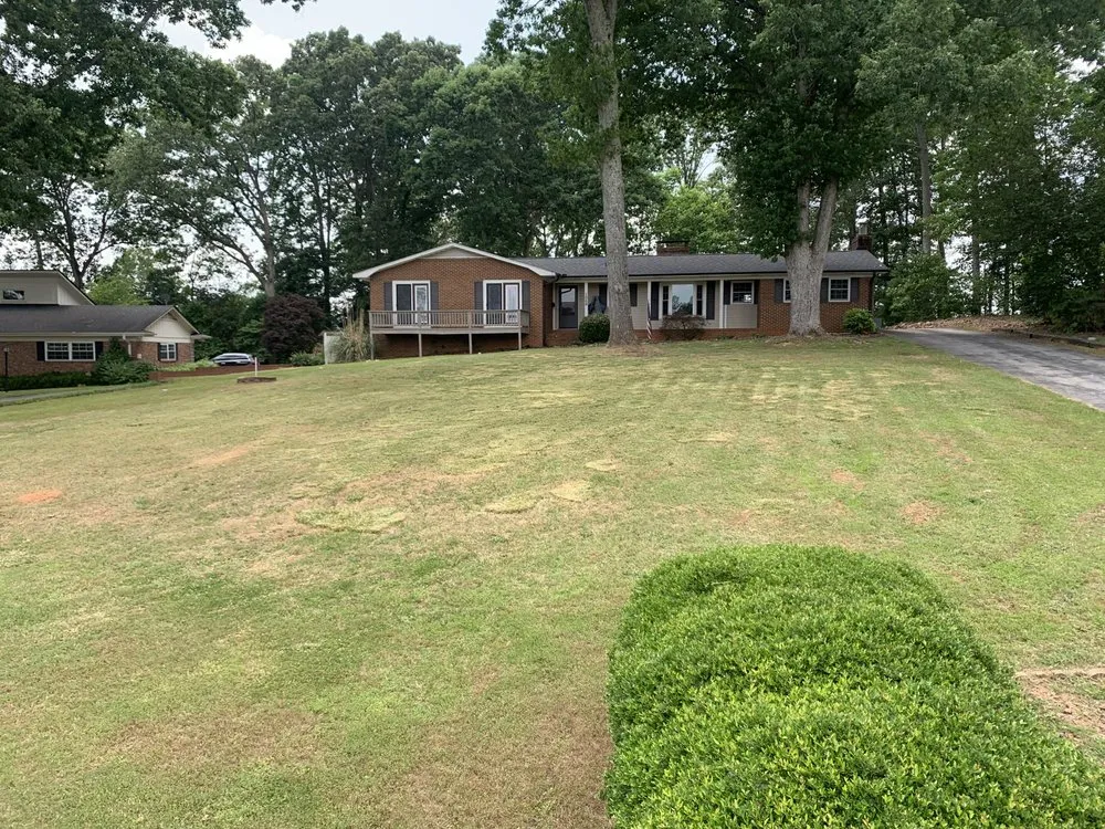 Reliable yard maintenance for year-round maintenance in Pickens, SC by Luker’s Landscaping & Trash Pickup