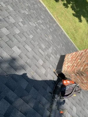 Luker’s Landscaping & Trash Pickup Logo