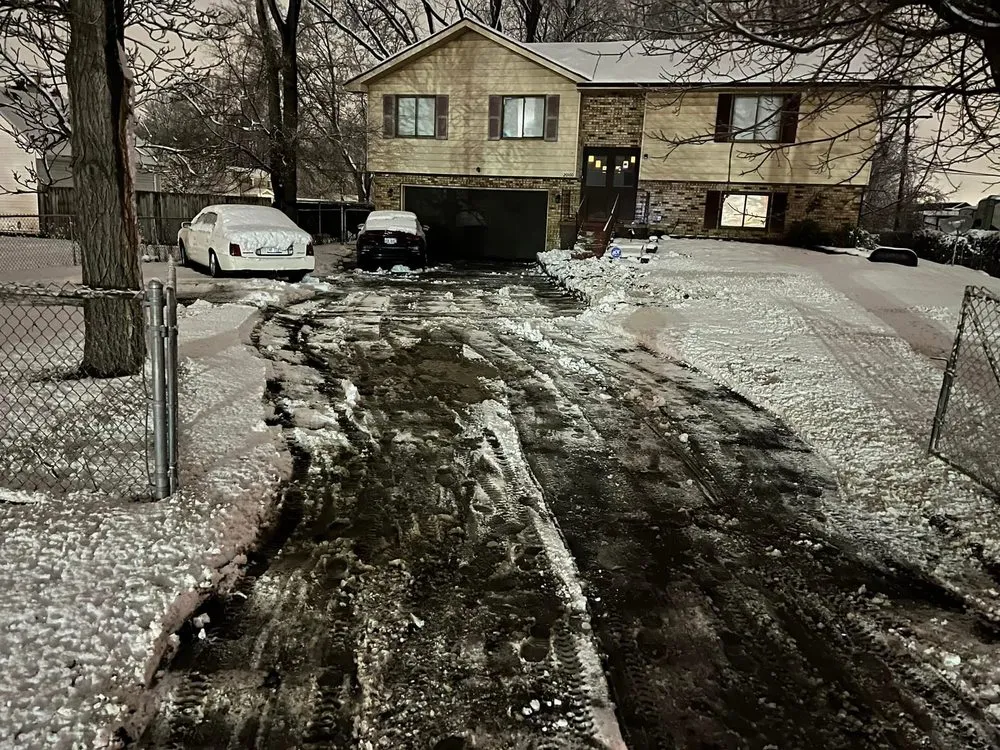 Custom lawn care service in River Rouge, MI - Luke’s Community Lawn Care