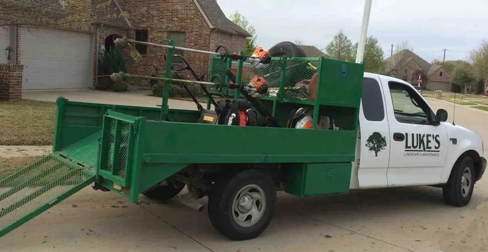 Professional yard maintenance in McKinney, TX - Luke's Landscape & Maintenance