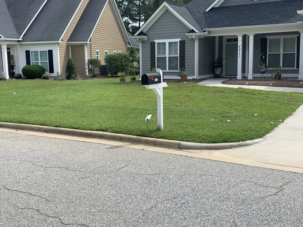 Expert outdoor landscaping in Albany, GA by Lula Bees ProElite Lawn Care