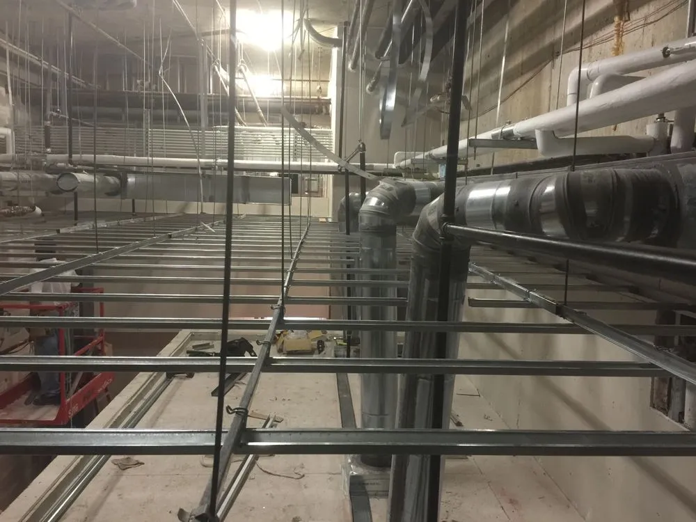 Professional lawn mowing service in Baltimore, MD by Lumbee Landscapes