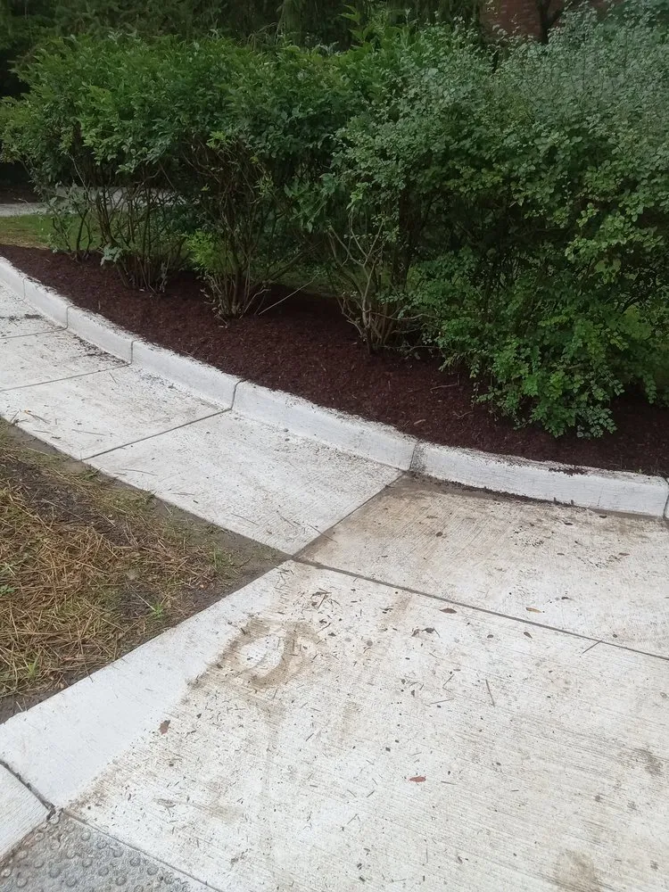 Reliable residential landscaping experts serving Lansing, MI - Lumbert's Lawn and Snow