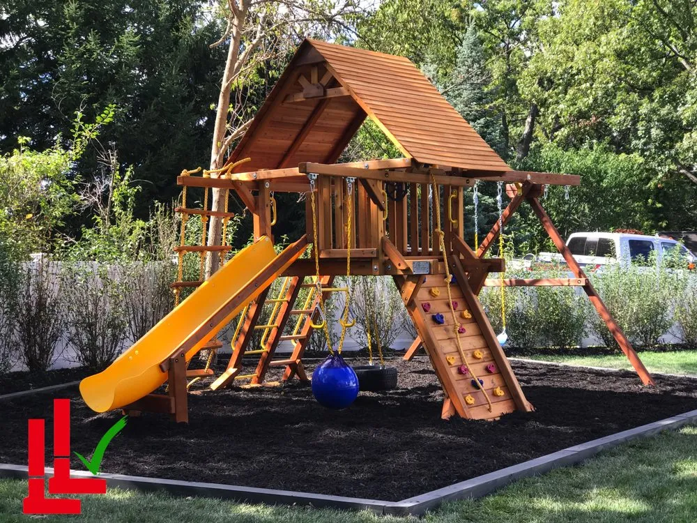 Reliable landscaping services in Wauconda, IL - Lumbreras Landscaping