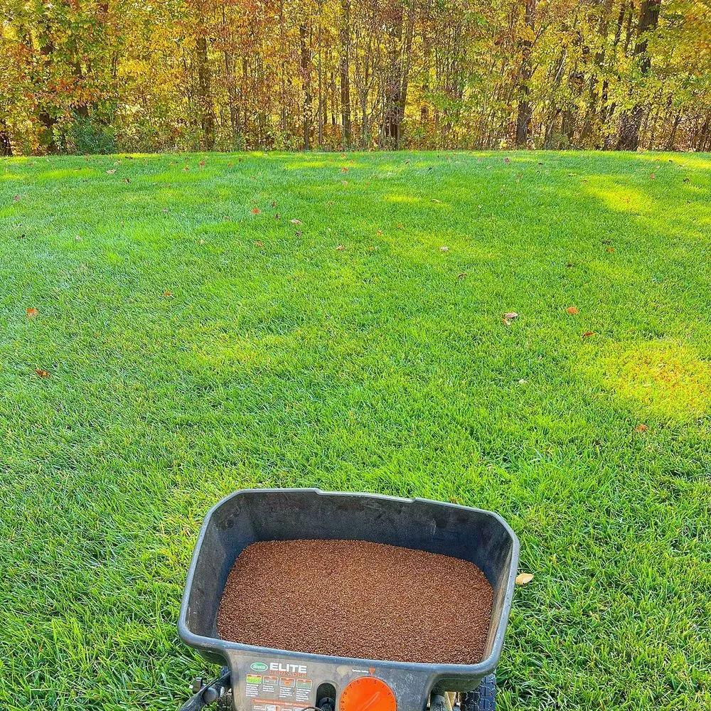 Custom lawn mowing service in Bel Air, MD - Luminary Lawns