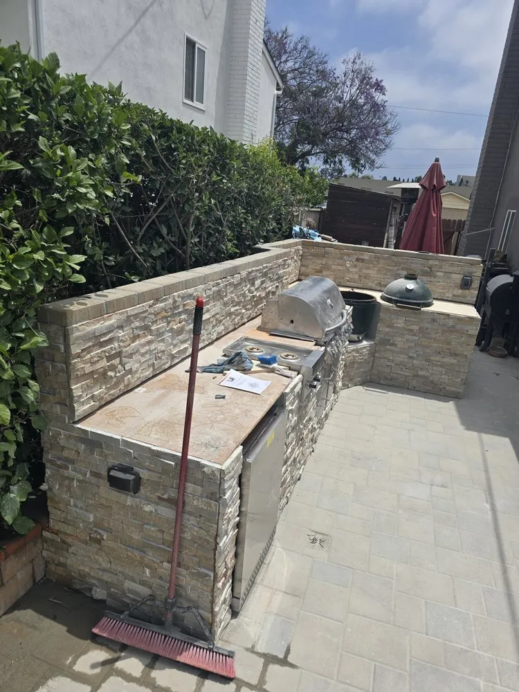 Reliable outdoor landscaping in San Fernando Valley, CA by Luna & Sol Services