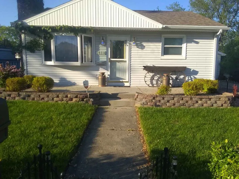 Trusted garden landscaping in Racine, WI by Luna Brothers Landscaping