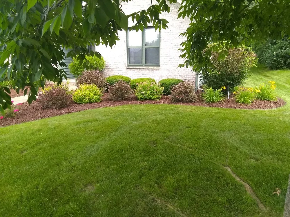 Professional lawn care service experts serving Racine, WI - Luna Brothers Landscaping