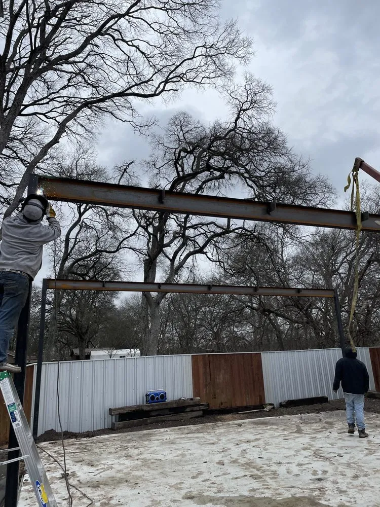 Trusted landscaping services in Floresville, TX by Luna Landscape and Lawn Service