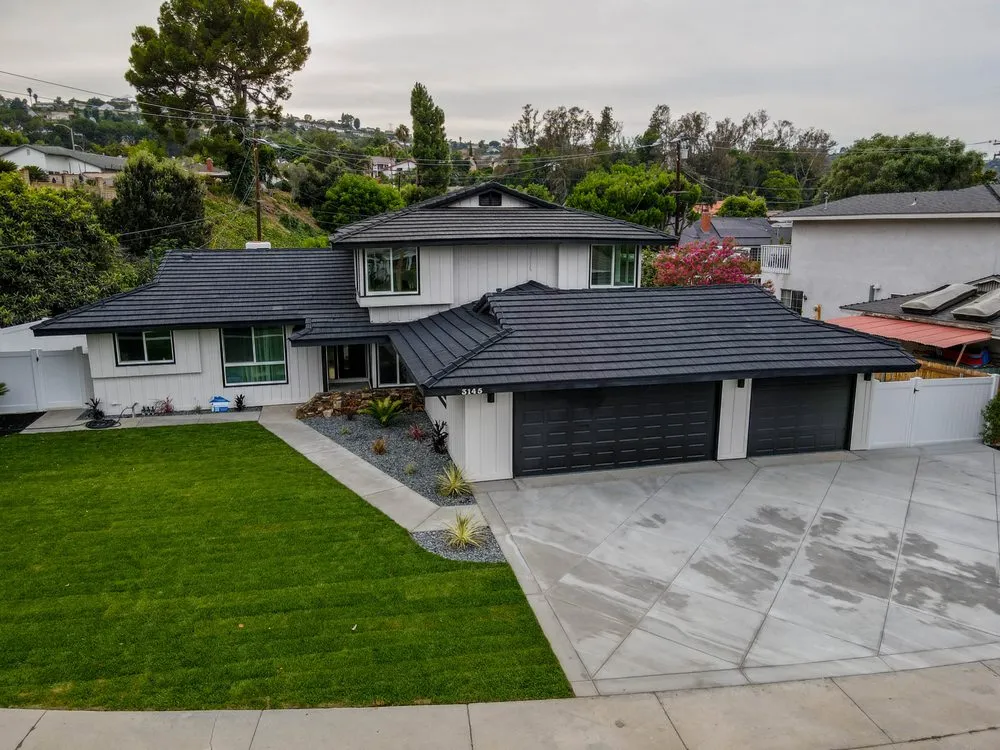 Custom yard cleanup service for residential properties in Hacienda Heights, CA by Luna Landscape