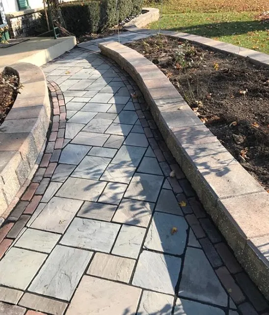 Professional garden landscaping experts serving Racine, WI - Luna Landscape Pro