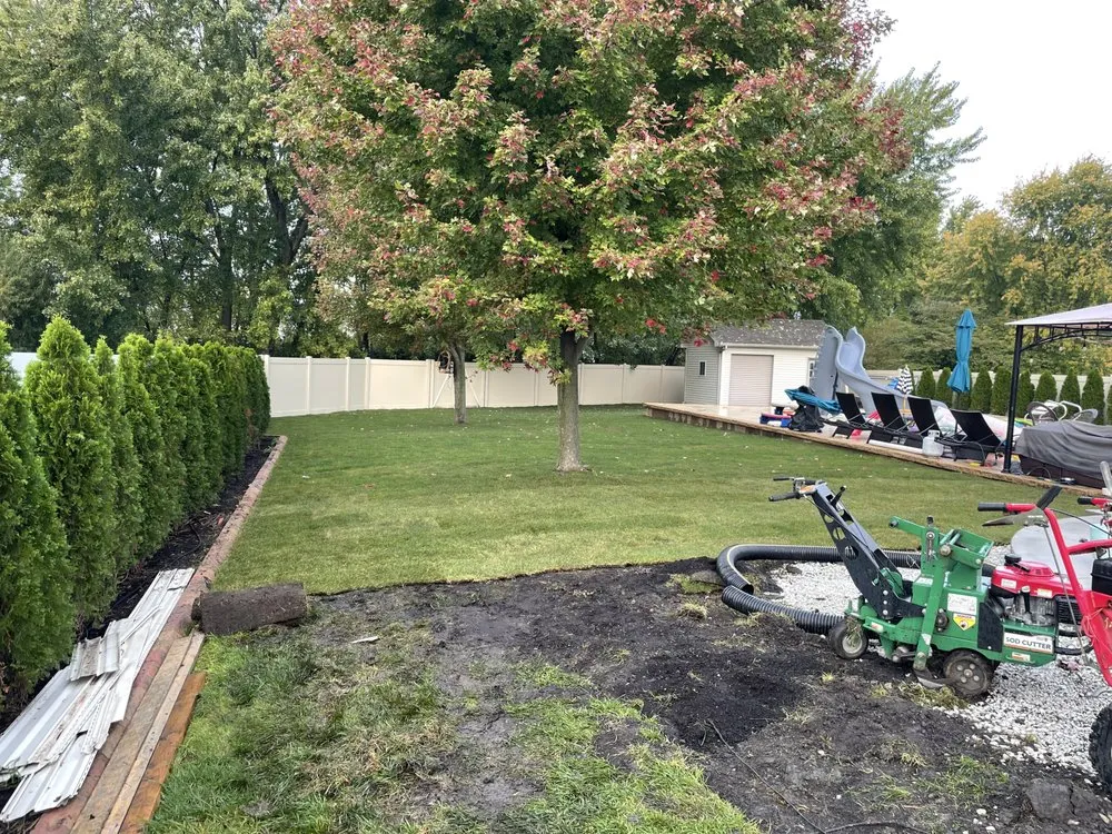 Local outdoor landscaping in Kankakee, IL by Luna Landscaping & Concrete