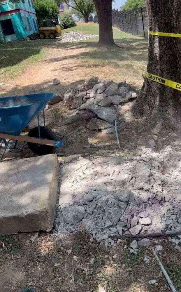 Affordable residential landscaping experts serving Pflugerville, TX - Luna Landscaping