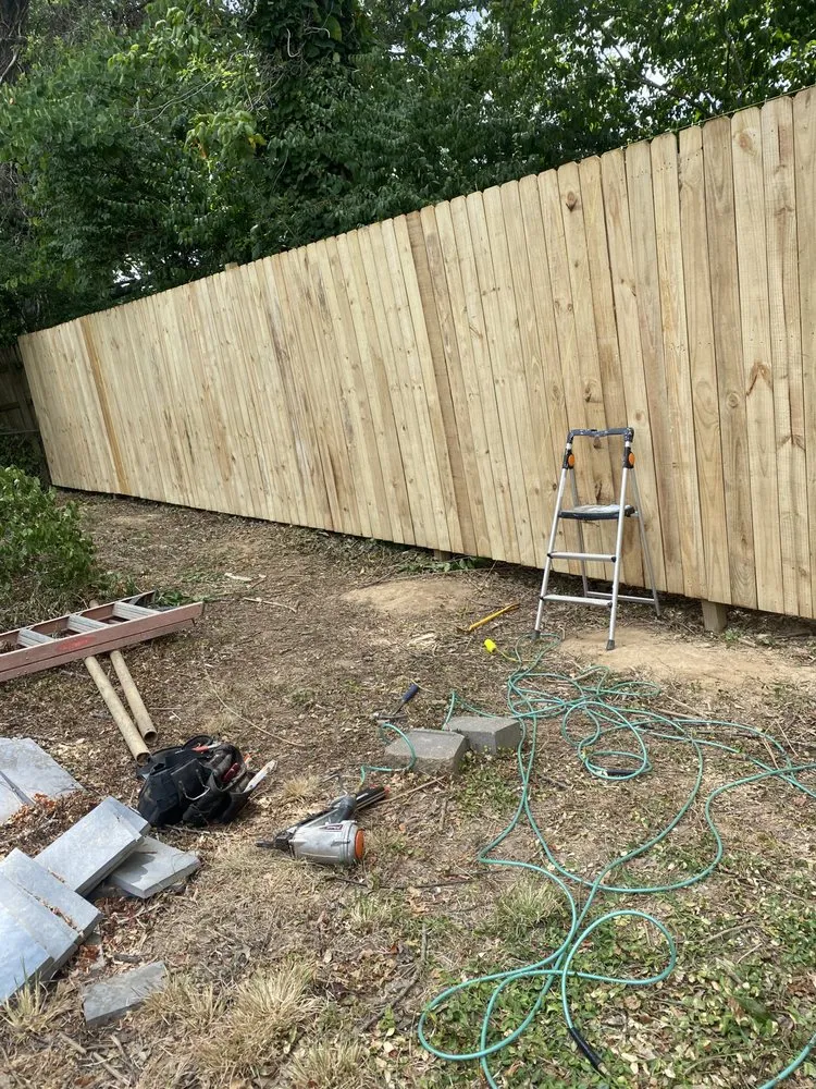 Reliable yard cleanup service for residential properties across Lexington, KY - Luna Lawn and Landscaping Services