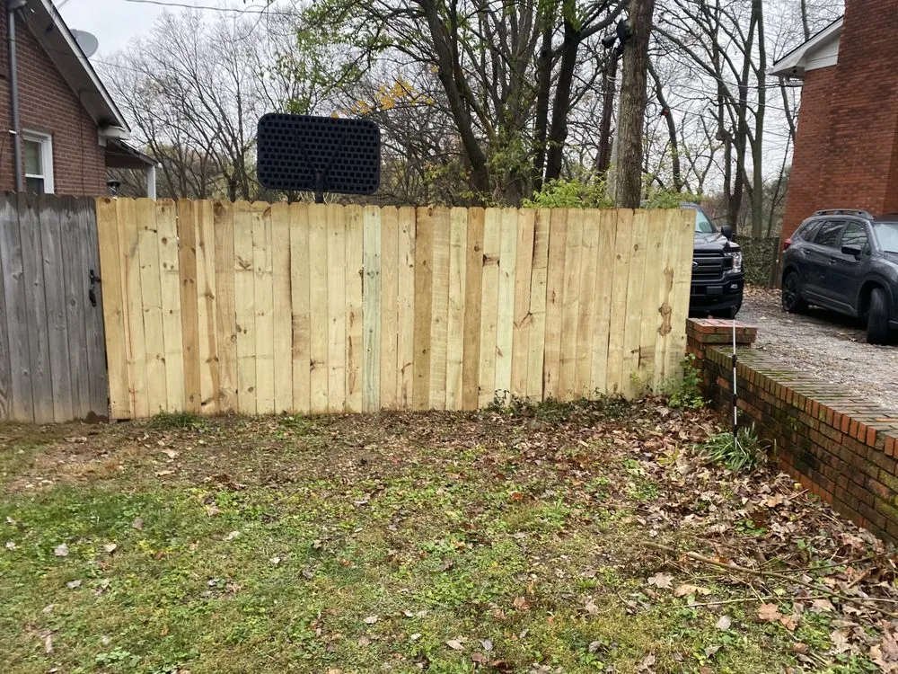 Custom landscape design experts serving Lexington, KY - Luna Lawn and Landscaping Services