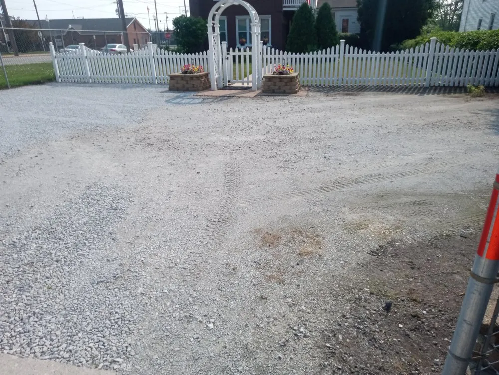 Custom landscape design in Merrillville, IN - Luna Lever