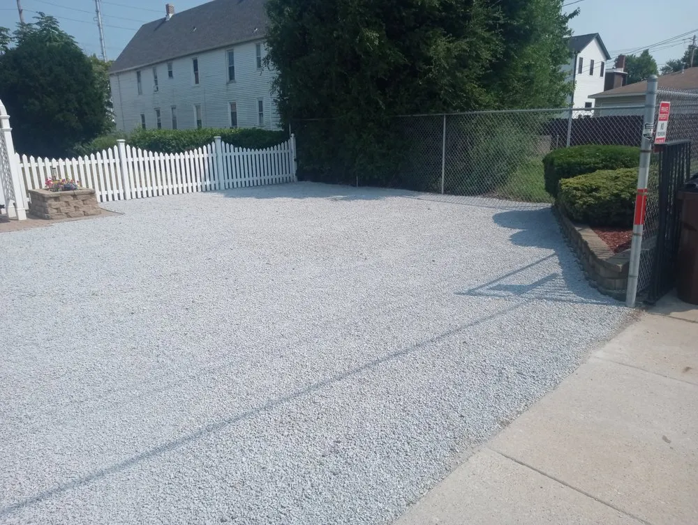 Professional landscape installation experts serving Merrillville, IN - Luna Lever