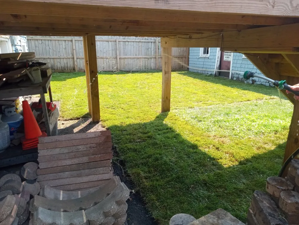 Affordable outdoor landscaping for homes in Merrillville, IN by Luna Lever