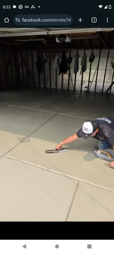 Professional landscaping services in Merrillville, IN by Luna Lever