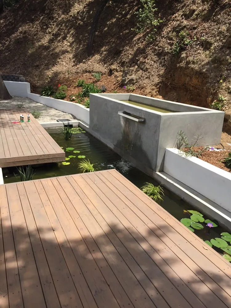 Expert landscaping services in Los Angeles, CA by Lunaquatic