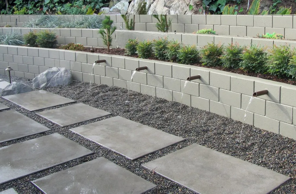 Top-rated lawn care service in Los Angeles, CA - Lunaquatic