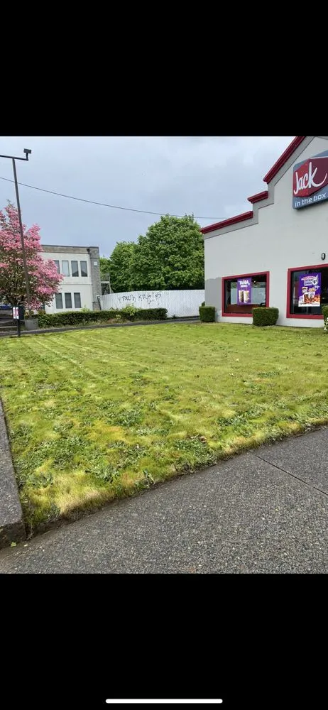 Trusted yard cleanup service near you across Gresham, OR - Luna’s Landscape