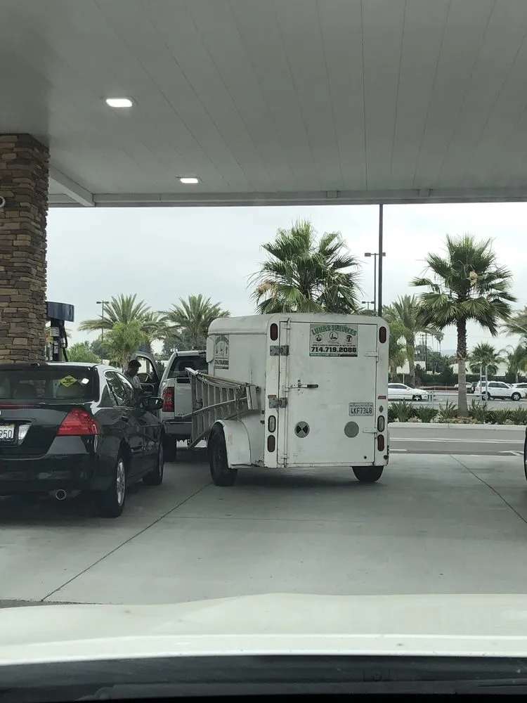 Top-rated garden landscaping in Oceanside, CA - Luna's Landscaping