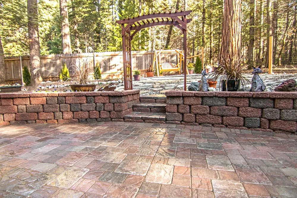 Trusted outdoor landscaping experts serving Penn Valley, CA - Luna's Landscaping