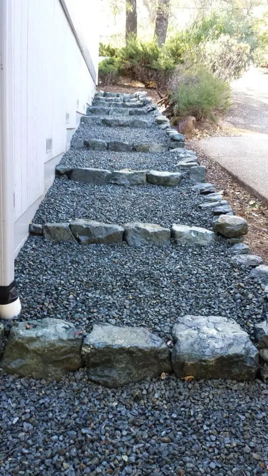 Custom lawn care service with custom design in Penn Valley, CA by Luna's Landscaping